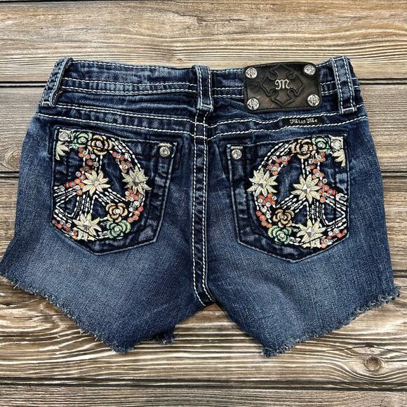 Miss Me Girls Cut Off Jean Shorts, Size 12 - Picture 1 of 4